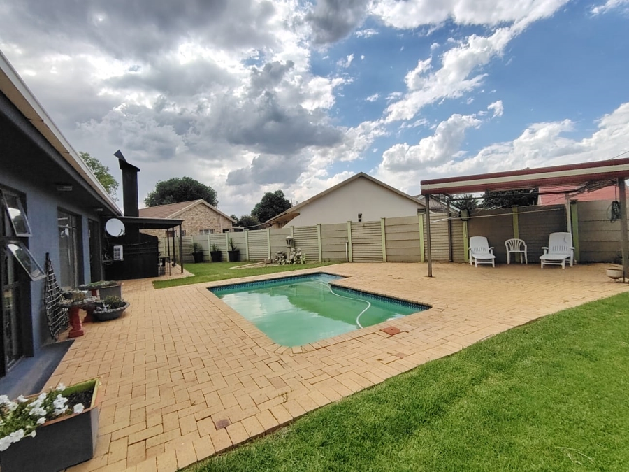 3 Bedroom Property for Sale in Fauna Free State